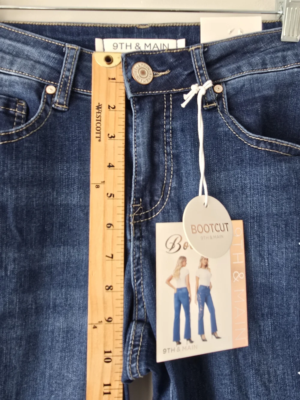 9th & Main Embroidered Flare Jeans 4 Med Wash Boho Festival Y2k NWT
